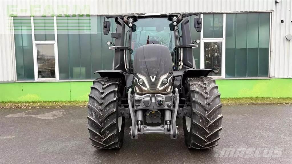 Valtra q 285 Τρακτέρ