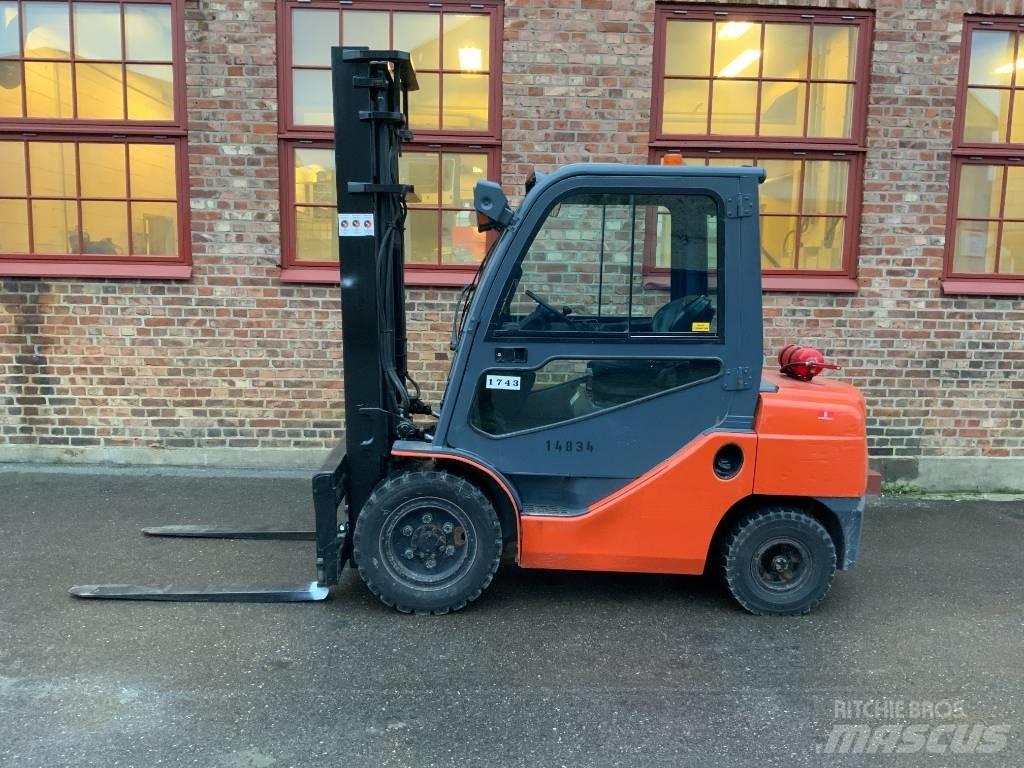 Toyota 02-8 FD F 30 Πετρελαιοκίνητα Κλαρκ