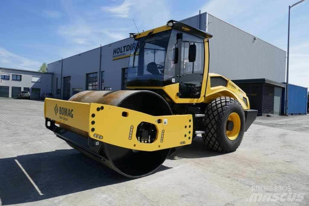 Bomag BW 213 D-5 Κύλινδροι συμπίεσης εδάφους
