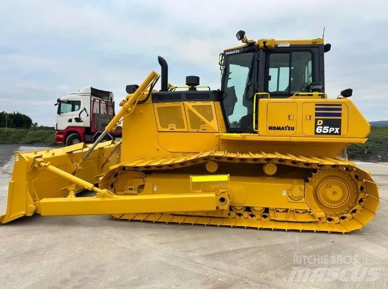 Komatsu D 65PX-18 Μπουλντόζες με ερπύστριες
