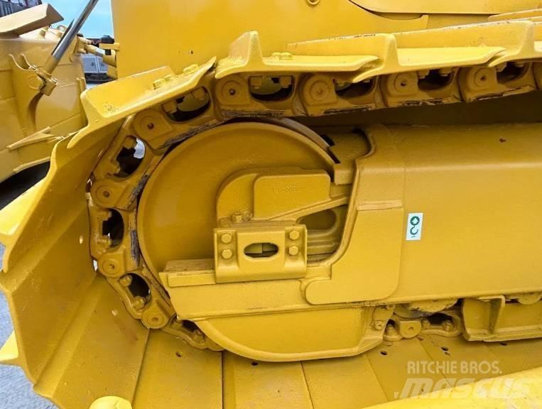 Komatsu D 65PX-18 Μπουλντόζες με ερπύστριες