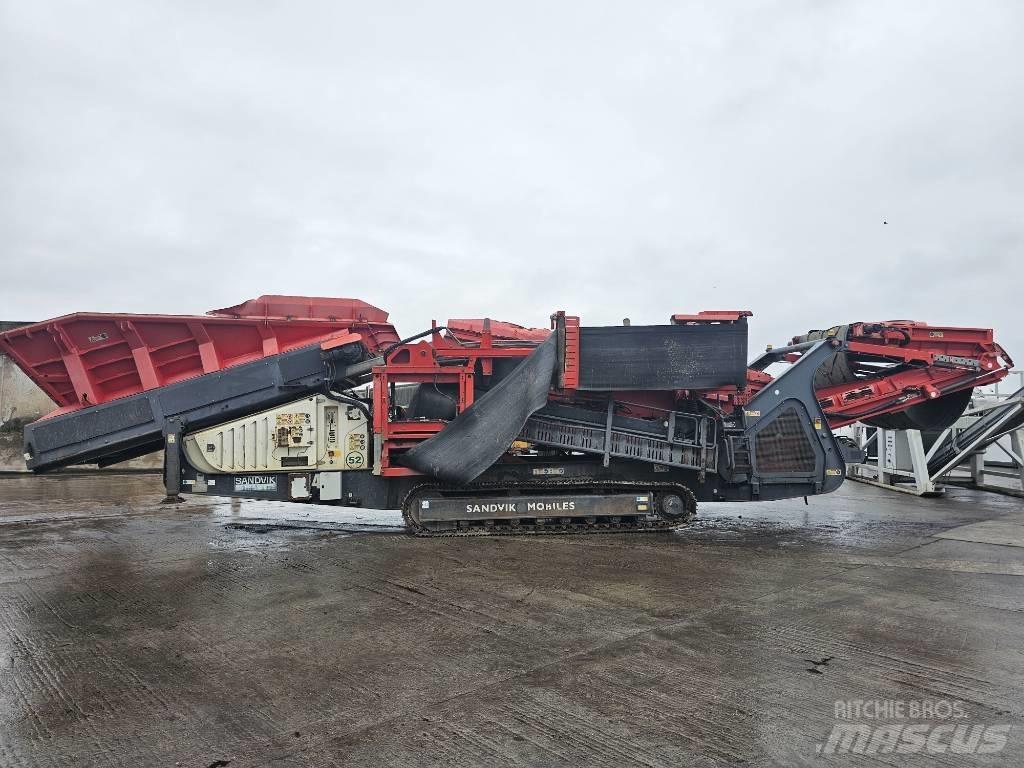 Sandvik QE 441 Κινητές μηχανές κοσκινίσματος