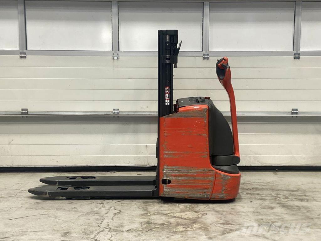 Linde L12 I Παλετοφόρα πεζού χειριστή με ιστό