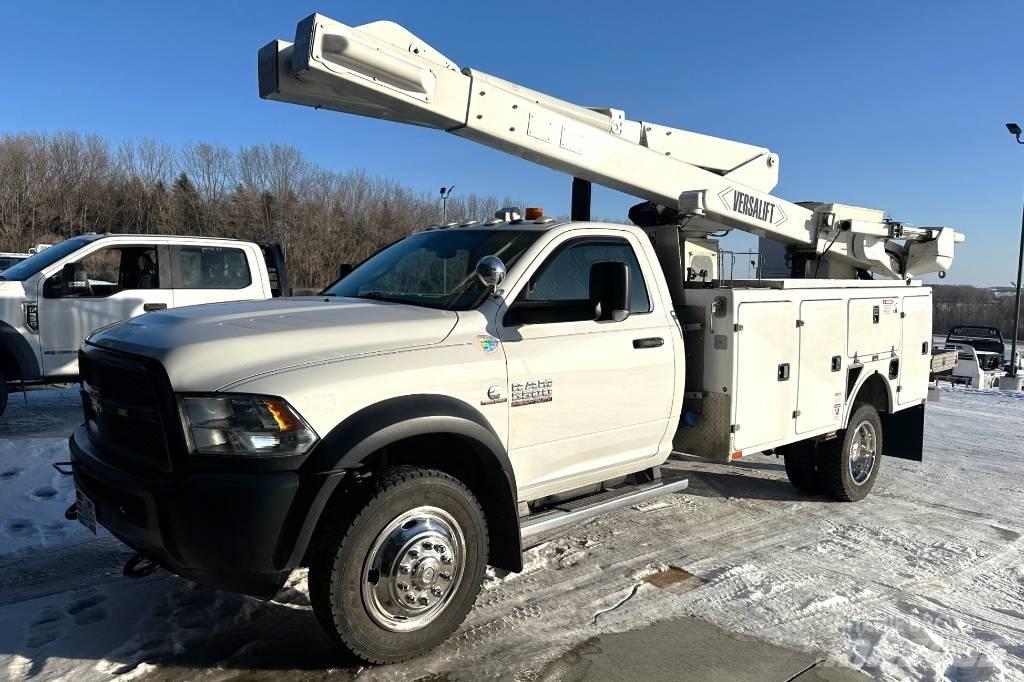 RAM 5500 TRADESMAN Εναέριες πλατφόρμες τοποθετημένες σε φορτηγό