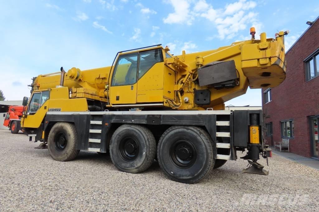 Liebherr LTM 1055-1 Γερανοί παντός εδάφους