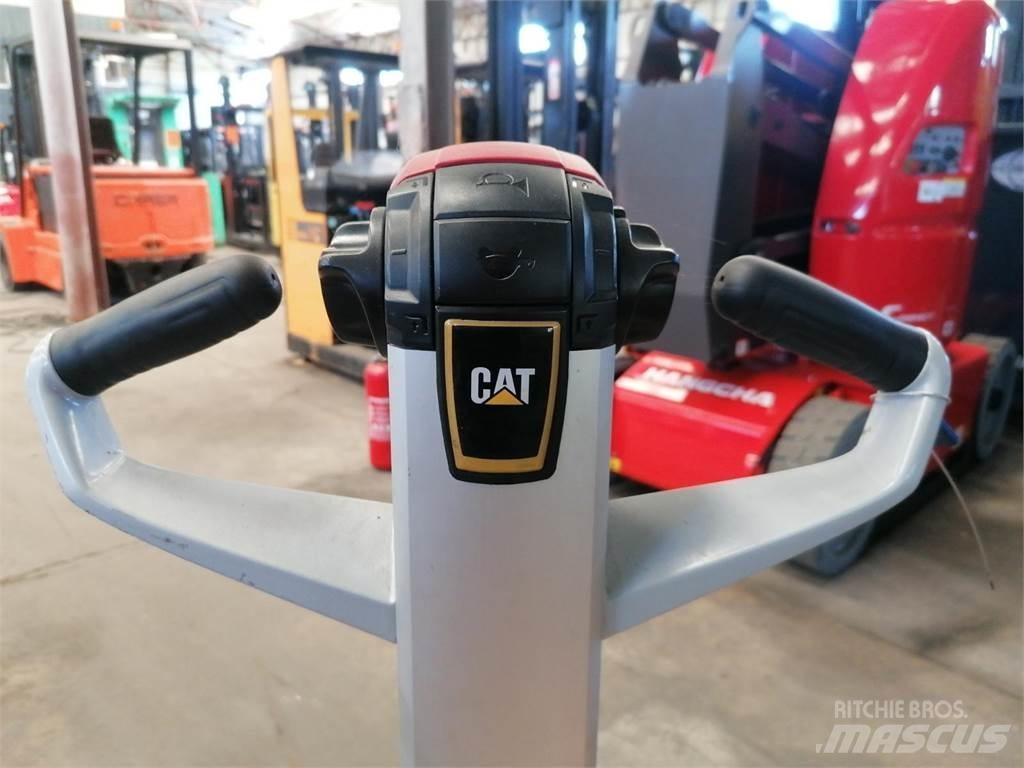 CAT NPP20N2 Παλετοφόρα πεζού χειριστή με ιστό