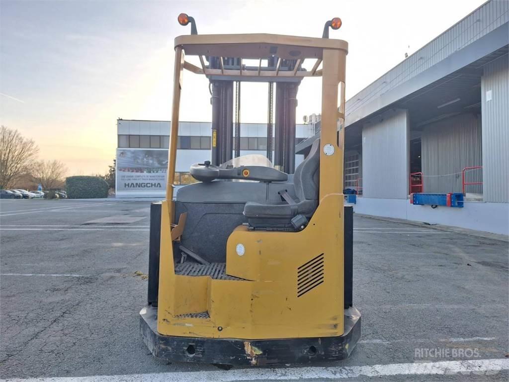 CAT NRM20K Ανυψωτικά στενών δρόμων