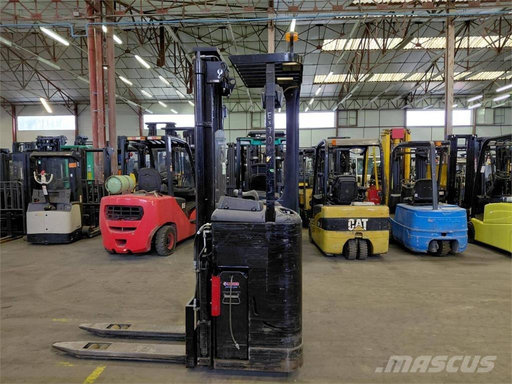 CAT NSR16N Ηλεκτρικά παλετοφόρα με ιστό