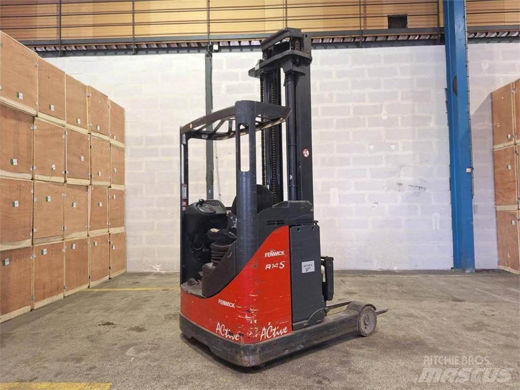 Fenwick R14S Ανυψωτικά στενών δρόμων