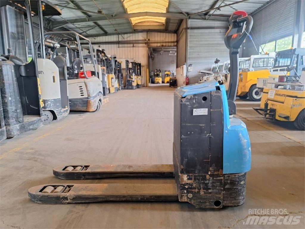 Heli CBD20-150 Παλετοφόρα πεζού χειριστή με ιστό