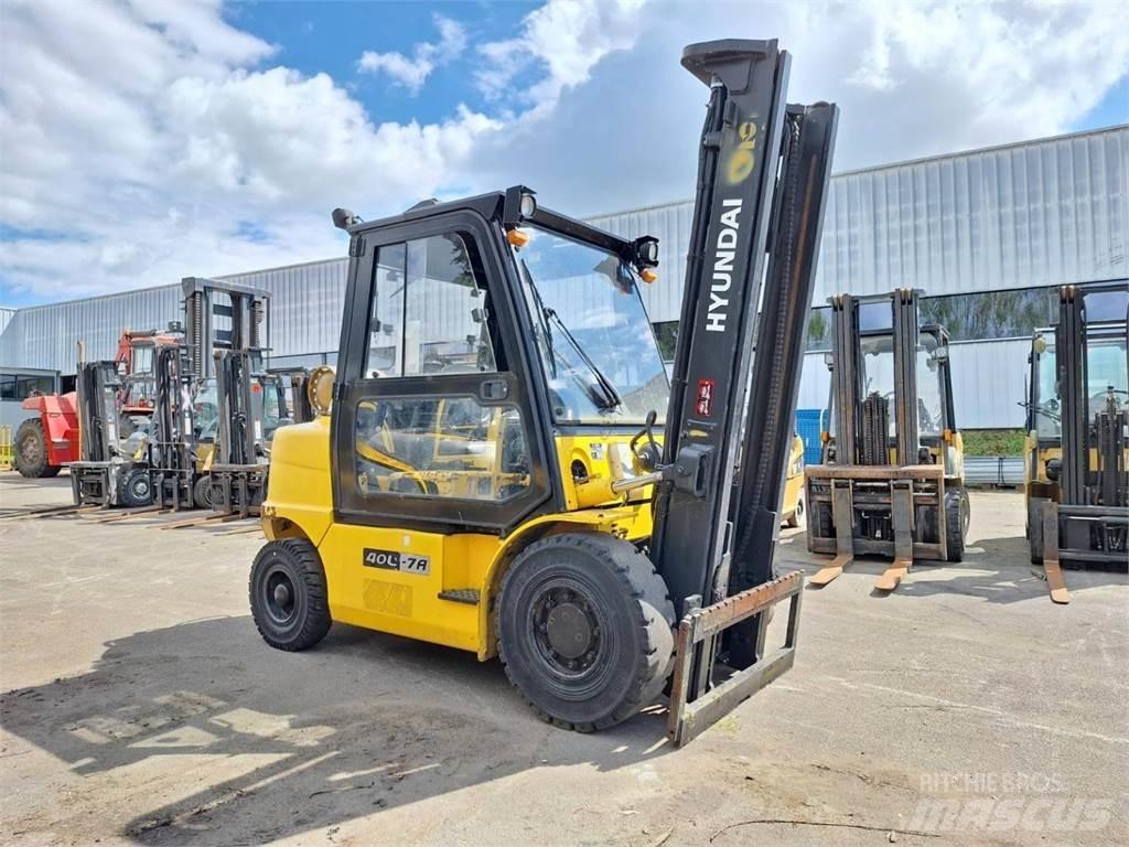 Hyundai 40L-7A Περονοφόρα ανυψωτικά κλαρκ - άλλα