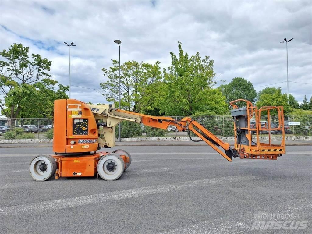 JLG E300AJP Άλλοι ανυψωτήρες και πλατφόρμες