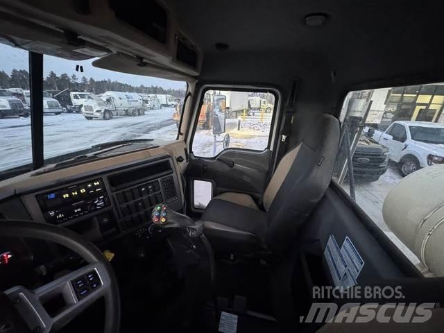 Mack GRANITE Άλλα Vans
