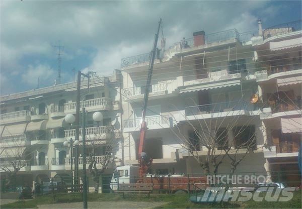 Ferrari  Εναέριες πλατφόρμες τοποθετημένες σε φορτηγό