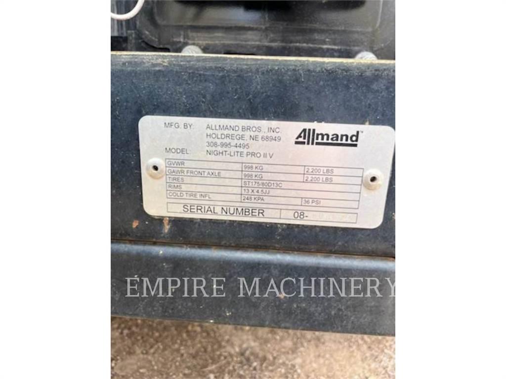 Allmand LT-NLPRIIV Πύργοι προβολέων