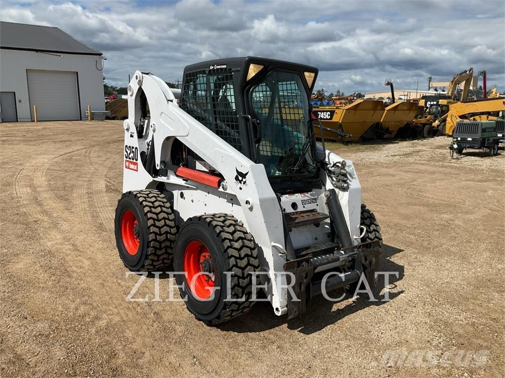 Bobcat S250 Φορτωτάκια