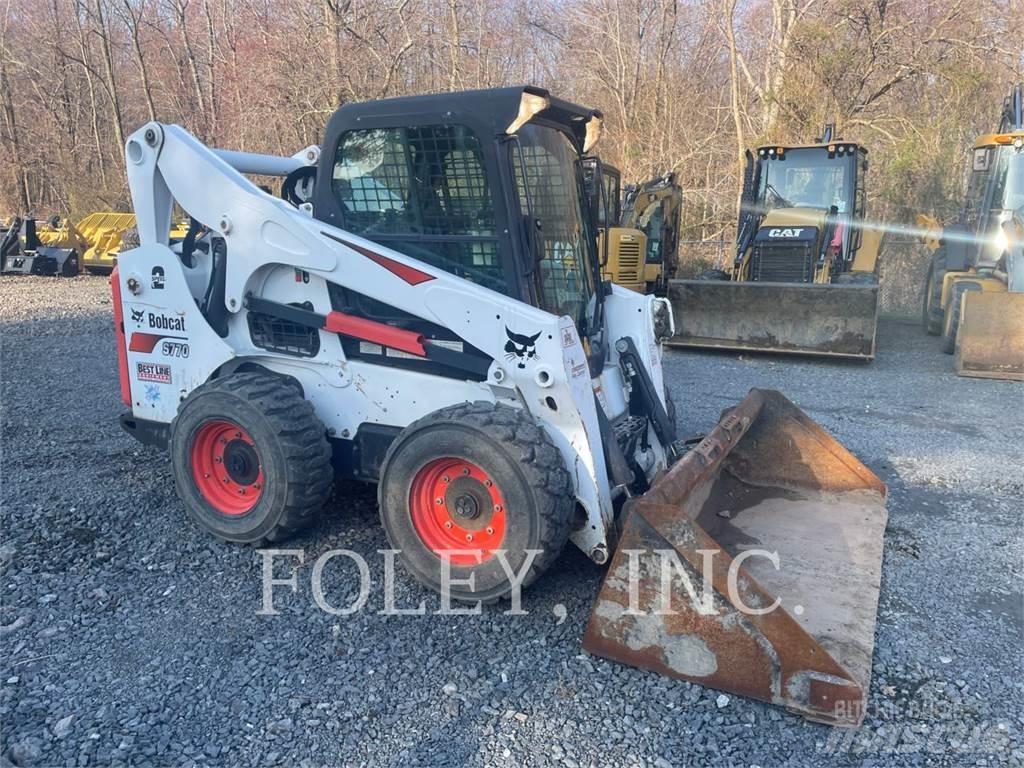 Bobcat S770 Φορτωτάκια