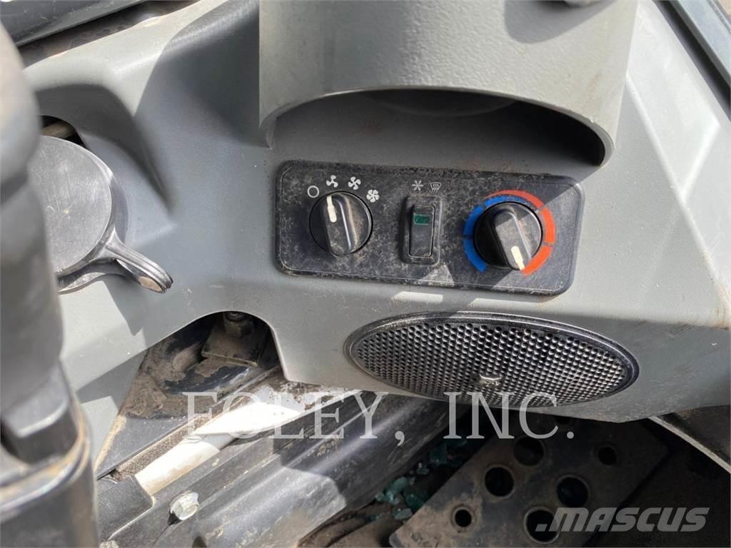 Bobcat S770 Φορτωτάκια