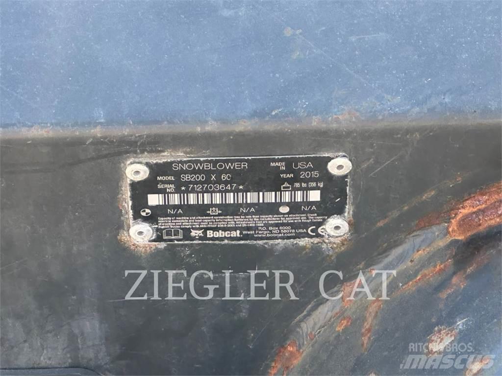 Bobcat SB200 Φορτωτάκια