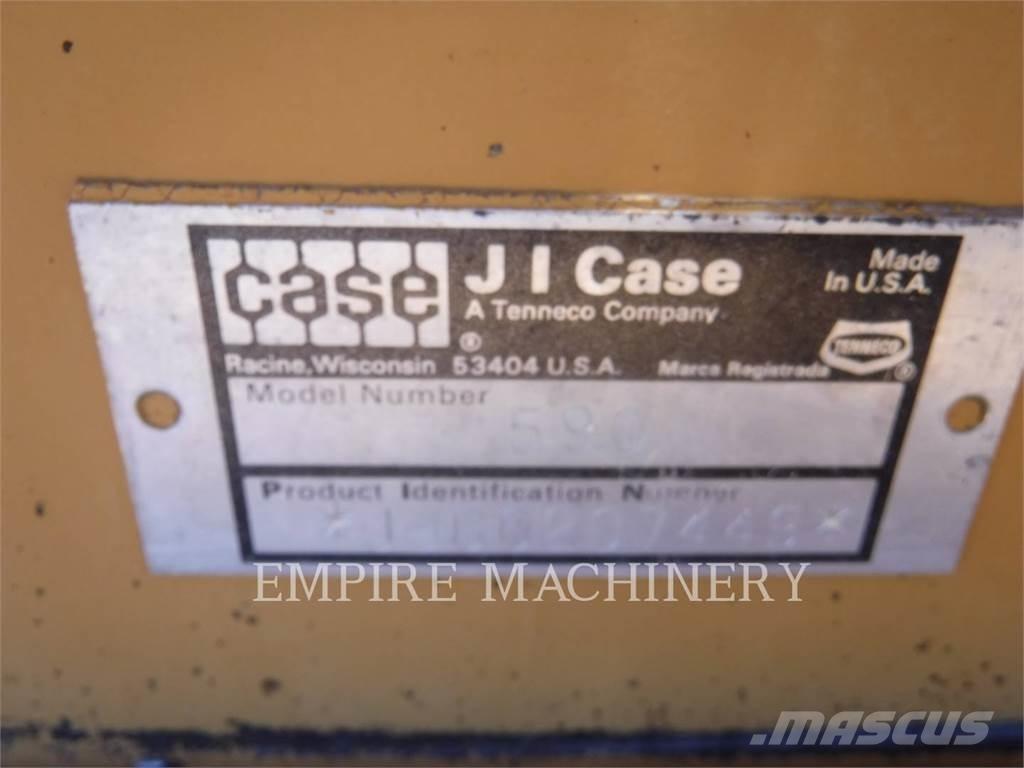 CASE 590 Εκσκαφείς Φορτωτές τύπου JCB