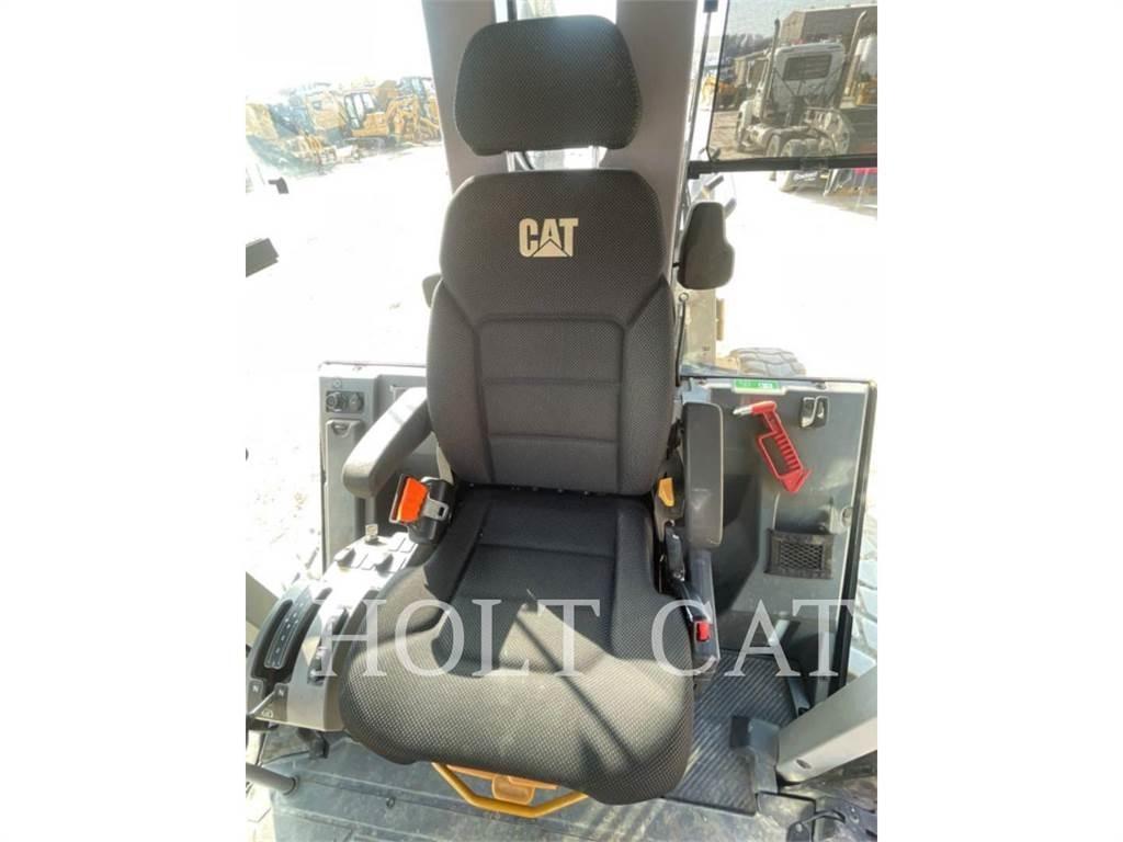CAT 120 Γκρέιντερς