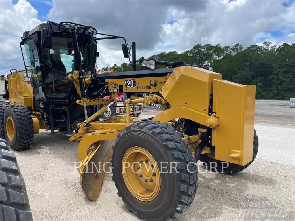 CAT 120 AWD CS Γκρέιντερς