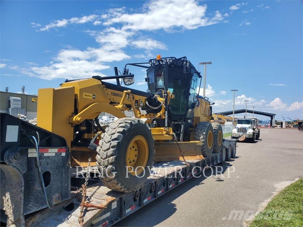 CAT 120 AWD CS Γκρέιντερς