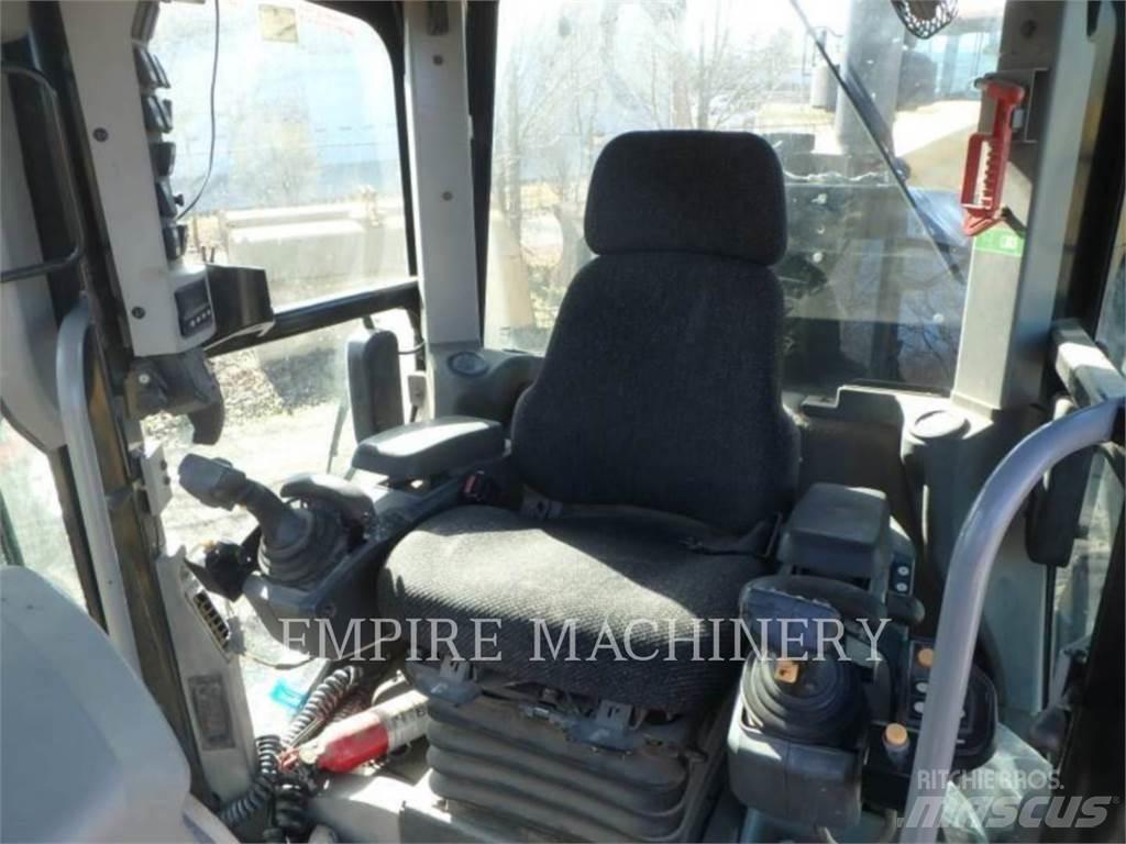 CAT 120M2 AWD Γκρέιντερς