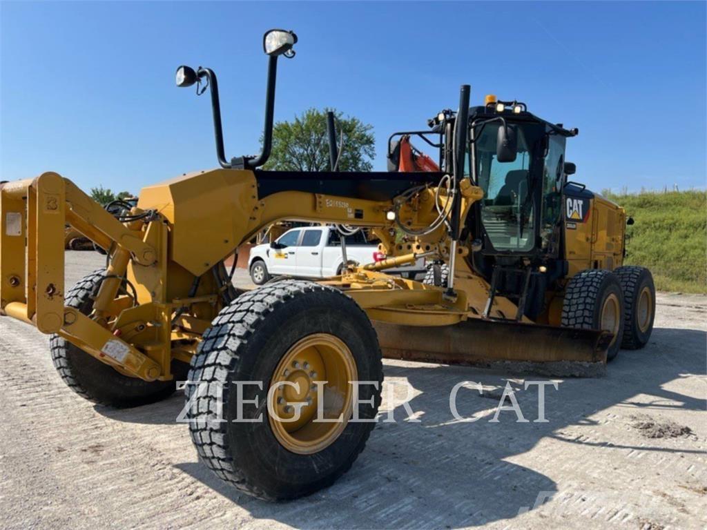CAT 12M2 Γκρέιντερς