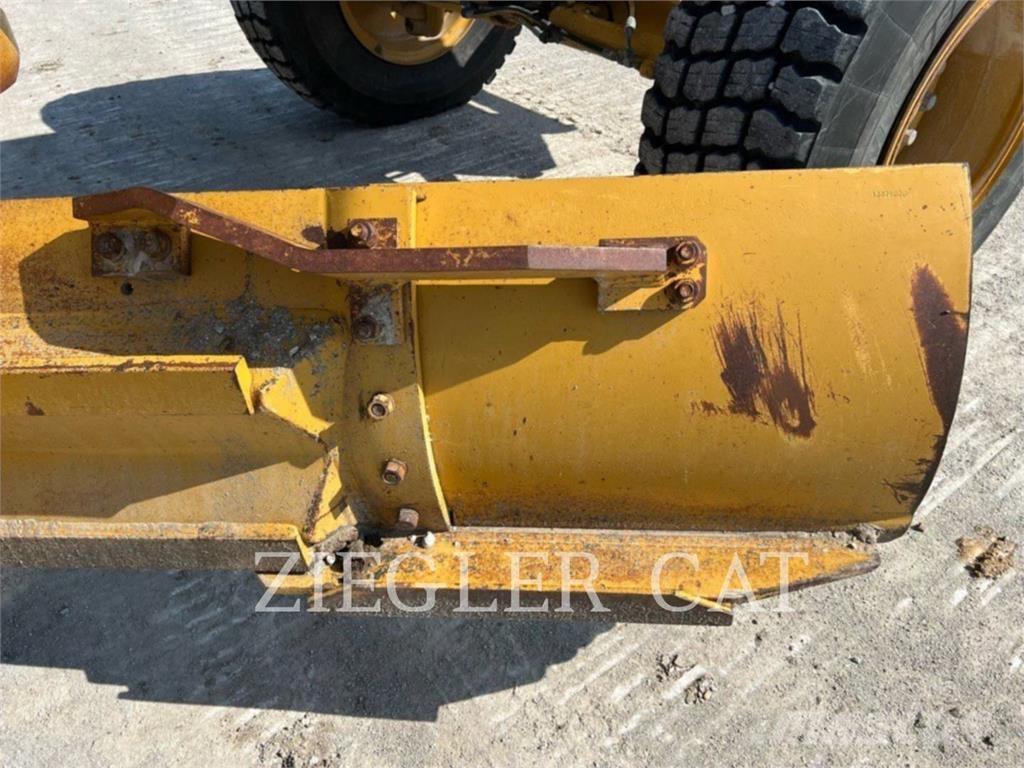 CAT 12M2 Γκρέιντερς