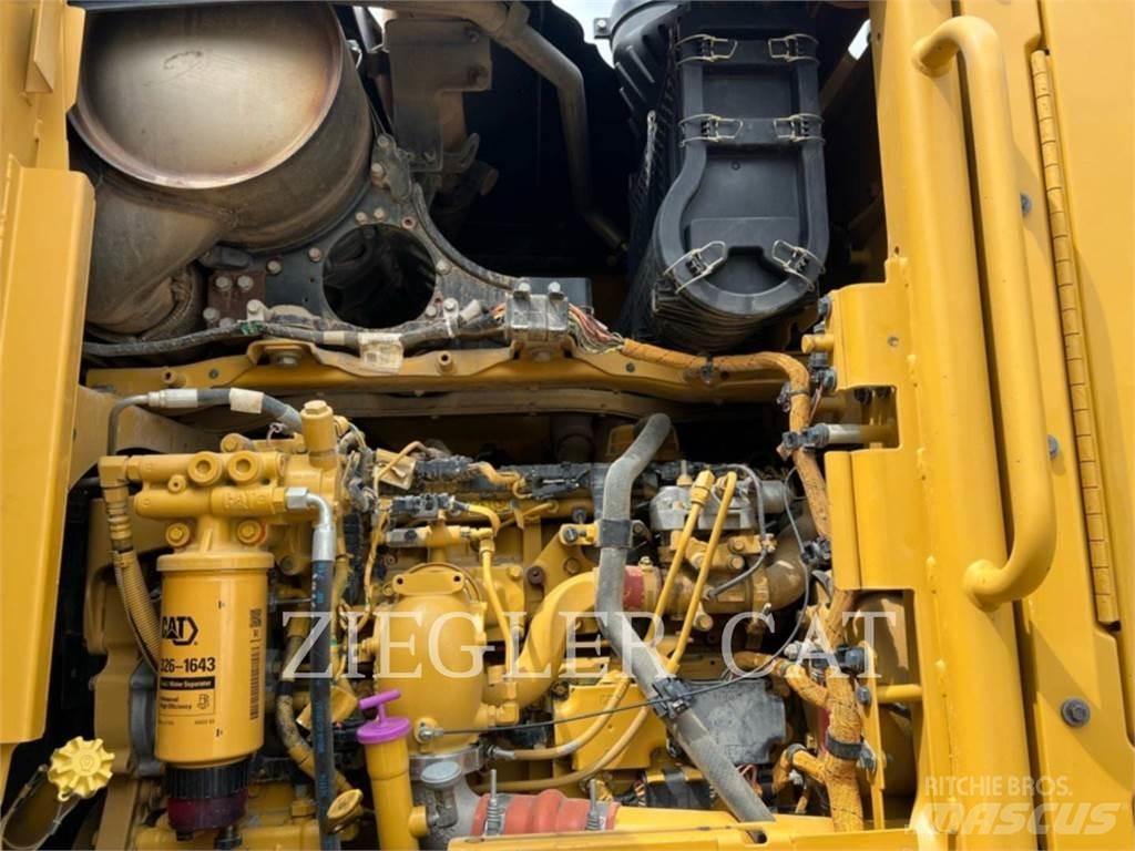CAT 12M2AWD Γκρέιντερς