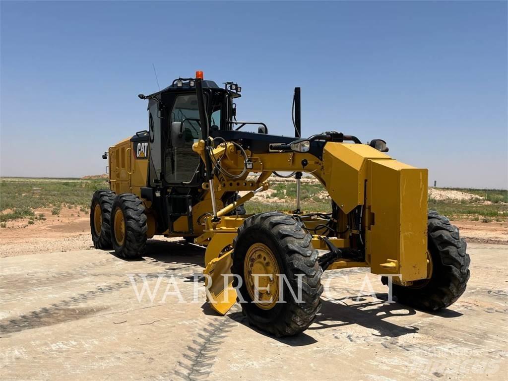 CAT 12M3 AWD Γκρέιντερς