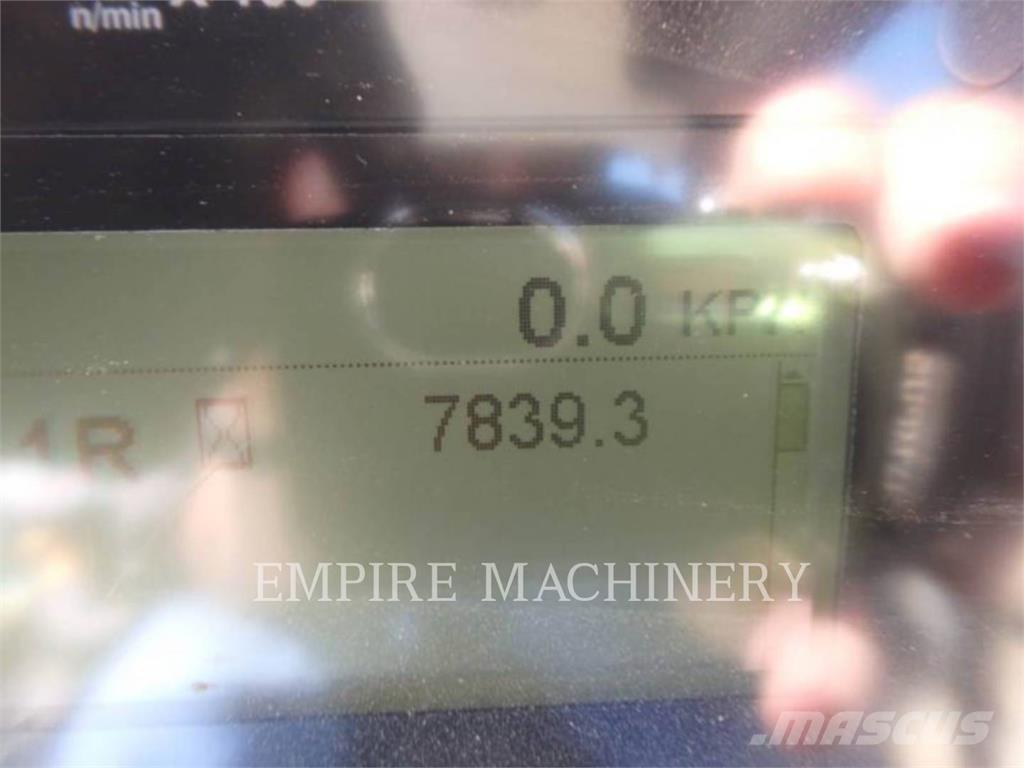 CAT 12M3 AWD Γκρέιντερς