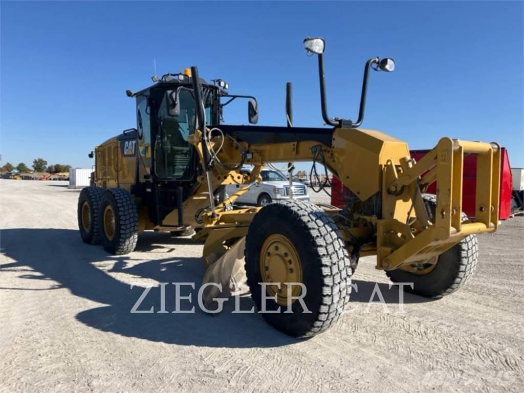 CAT 12M3AWD Γκρέιντερς