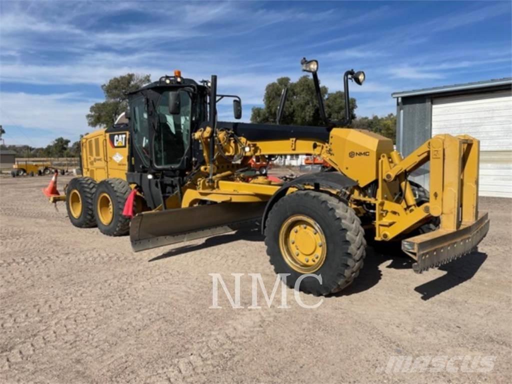CAT 12M3AWD Γκρέιντερς