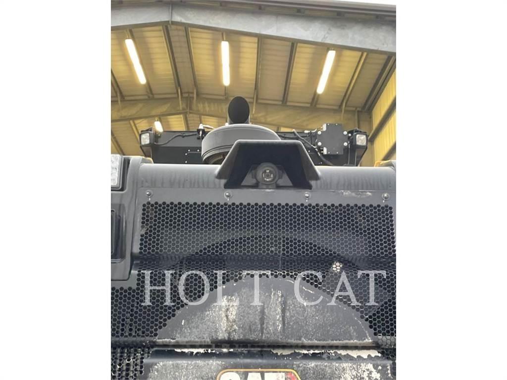 CAT 140 AWD Γκρέιντερς