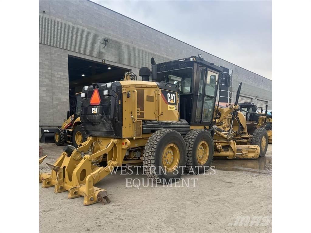 CAT 140 AWD Γκρέιντερς