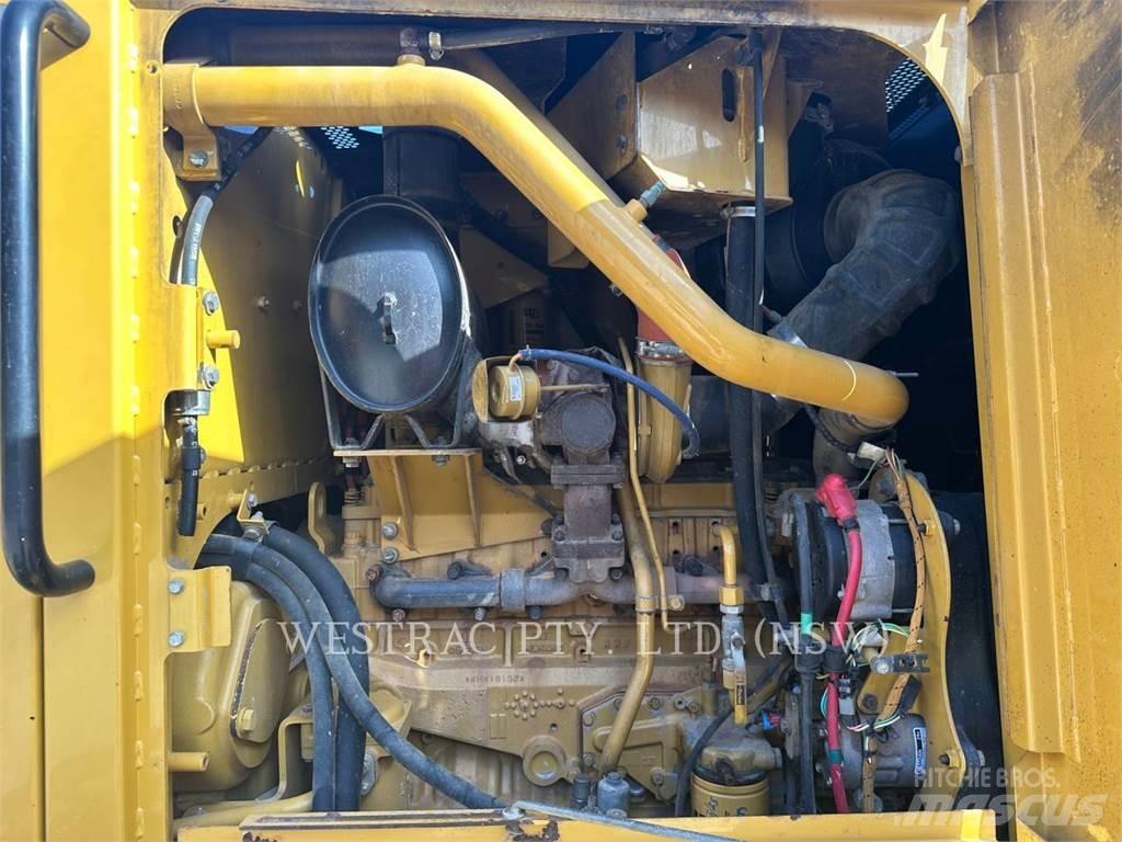 CAT 140M Γκρέιντερς