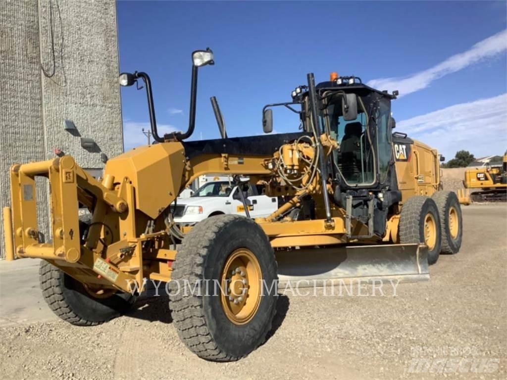 CAT 140M 3 Γκρέιντερς