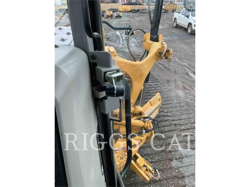 CAT 140M LC17 Γκρέιντερς