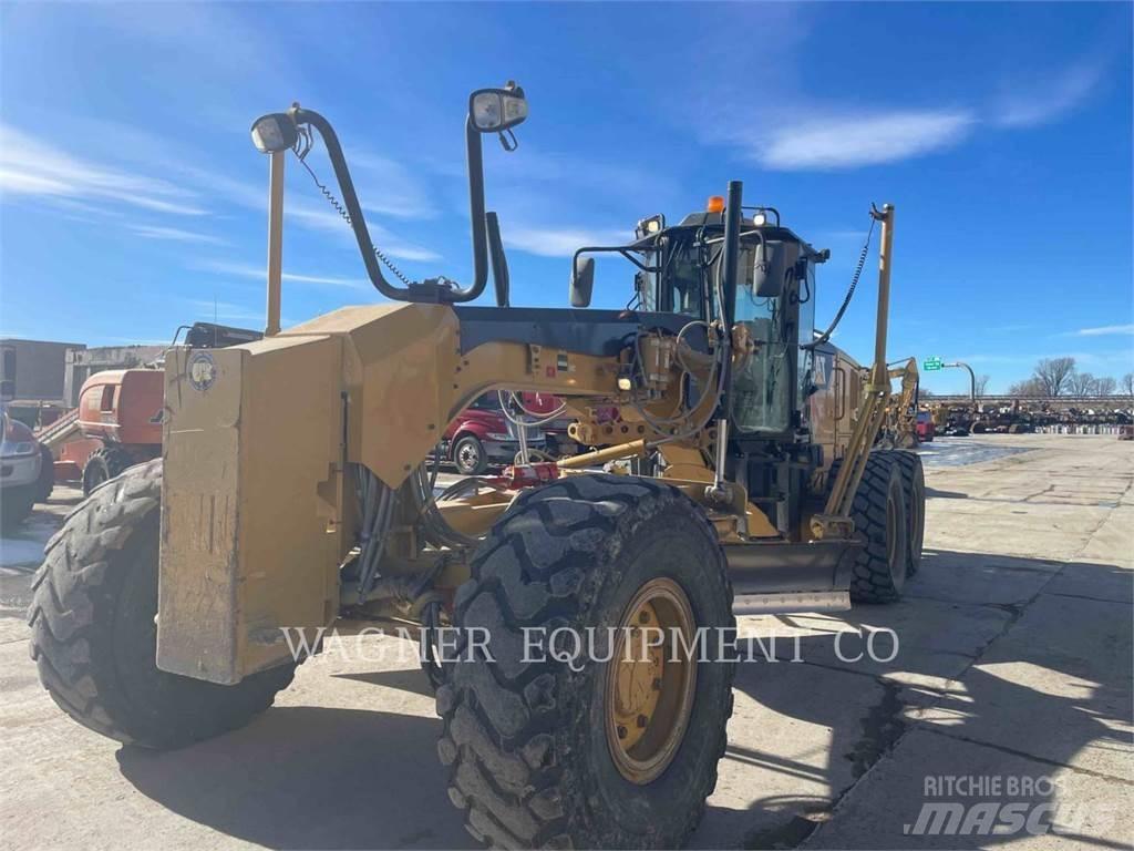 CAT 140M2 AWD Γκρέιντερς