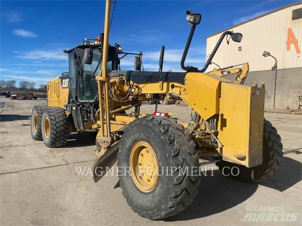 CAT 140M2 AWD Γκρέιντερς