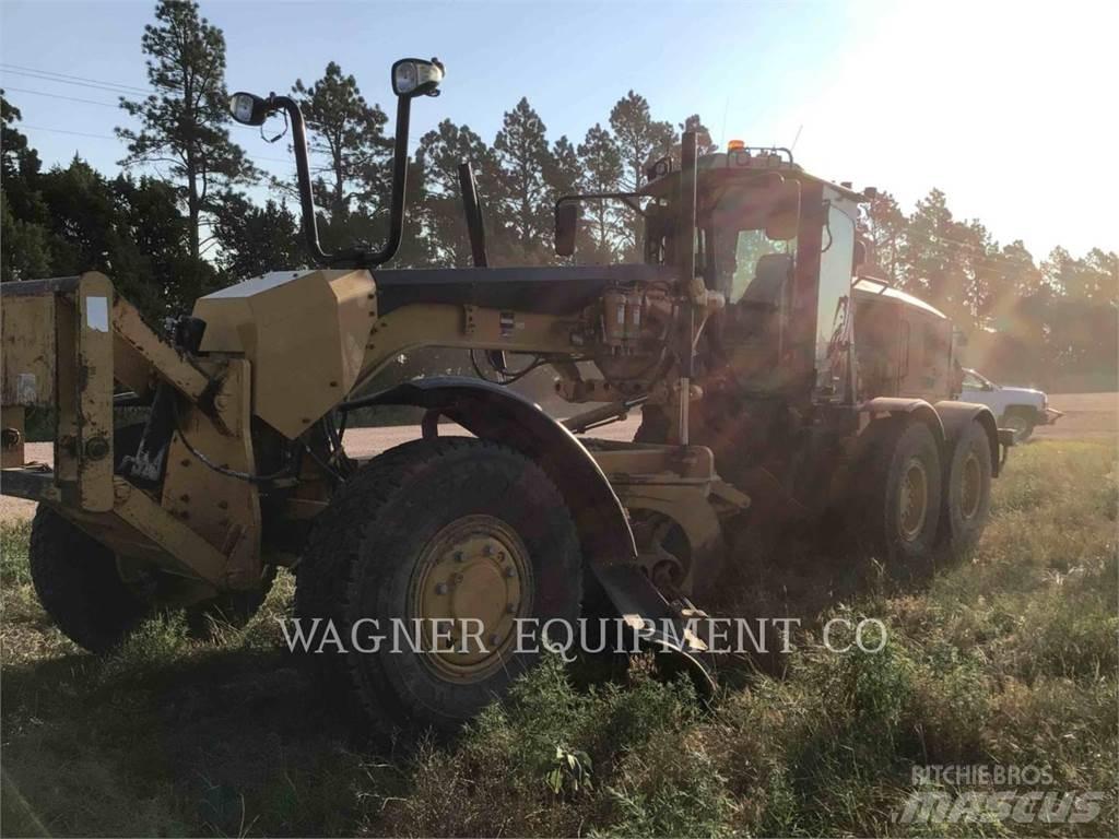 CAT 140M2 AWD Γκρέιντερς