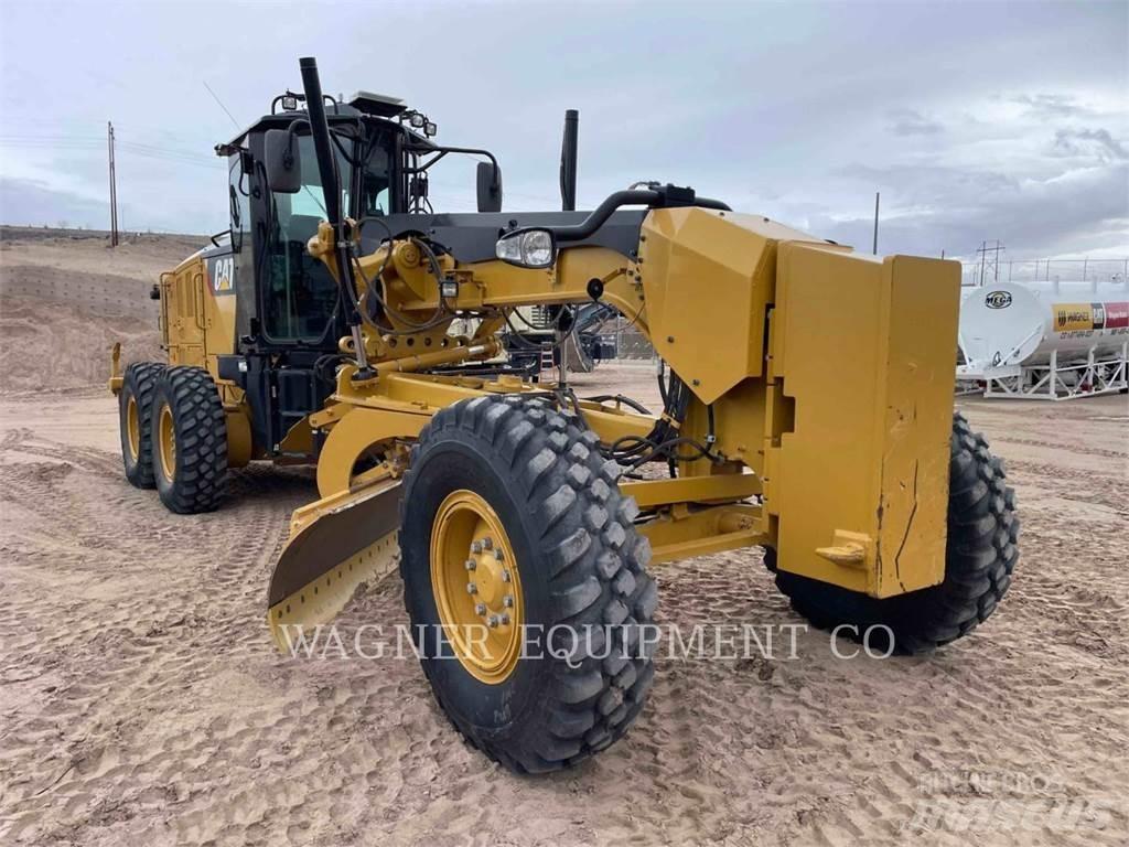 CAT 140M3 Γκρέιντερς