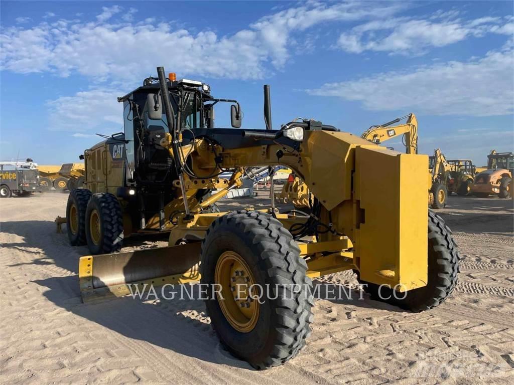 CAT 140M3 Γκρέιντερς