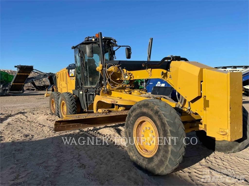 CAT 140M3 Γκρέιντερς