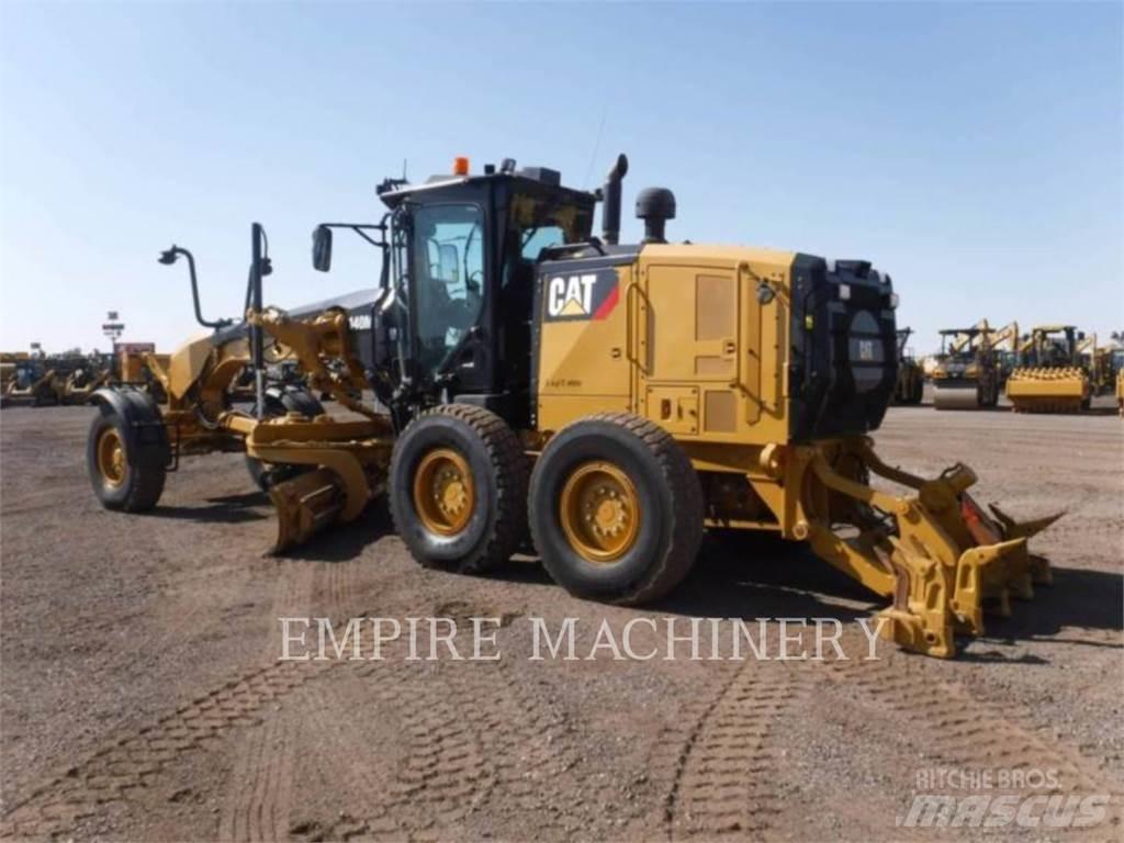 CAT 140M3 Γκρέιντερς