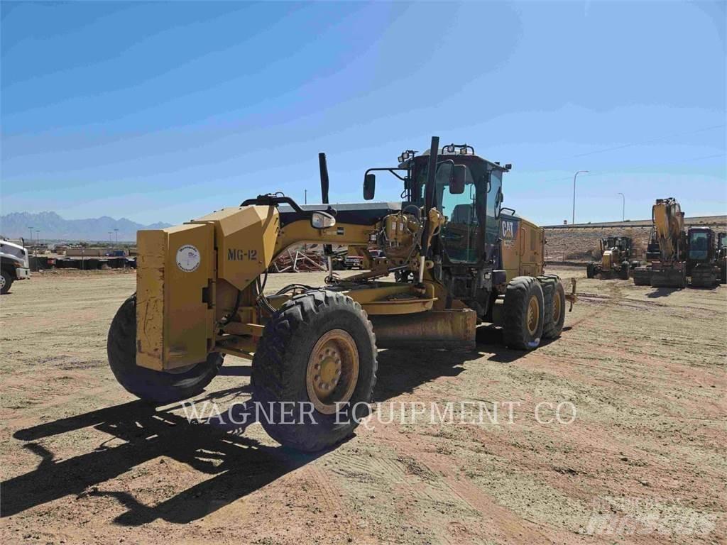 CAT 140M3 Γκρέιντερς