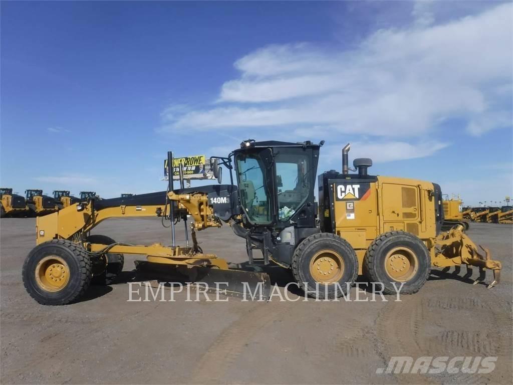 CAT 140M3 Γκρέιντερς