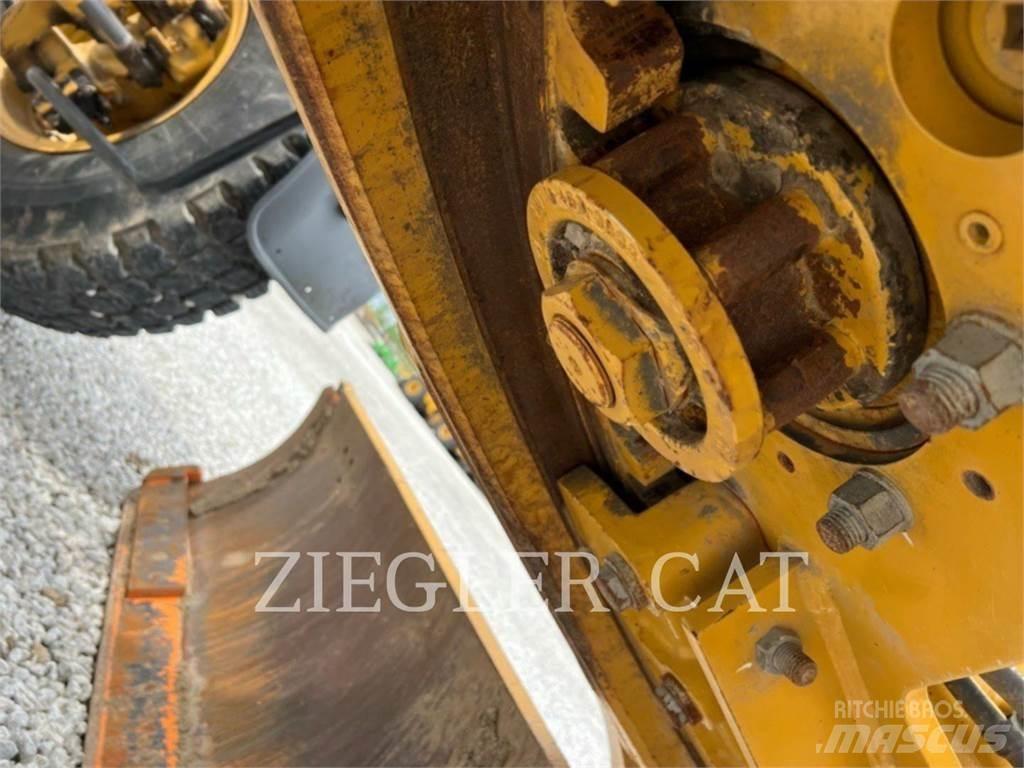 CAT 140M3 Γκρέιντερς